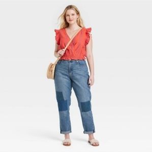 *Women's High-Rise Boyfriend Jeans - Universal Thread, Size 12